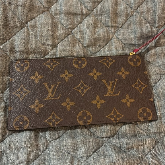 Louis Vuitton Félicie Pochette - Picture 2 of 12